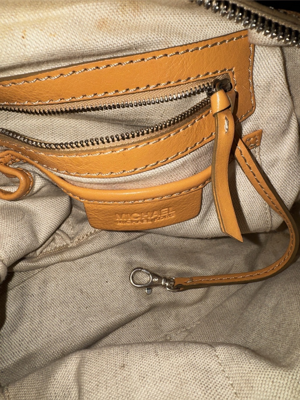 Vintage Michael Kors Astor Studded Leather Satchel Bag – Caramel / Tan - Picture 2 of 6